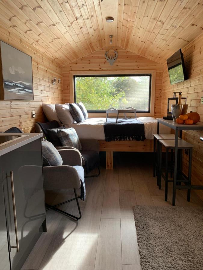 River Huts, Highland River Retreat With Hot Tub Inverness Exteriör bild