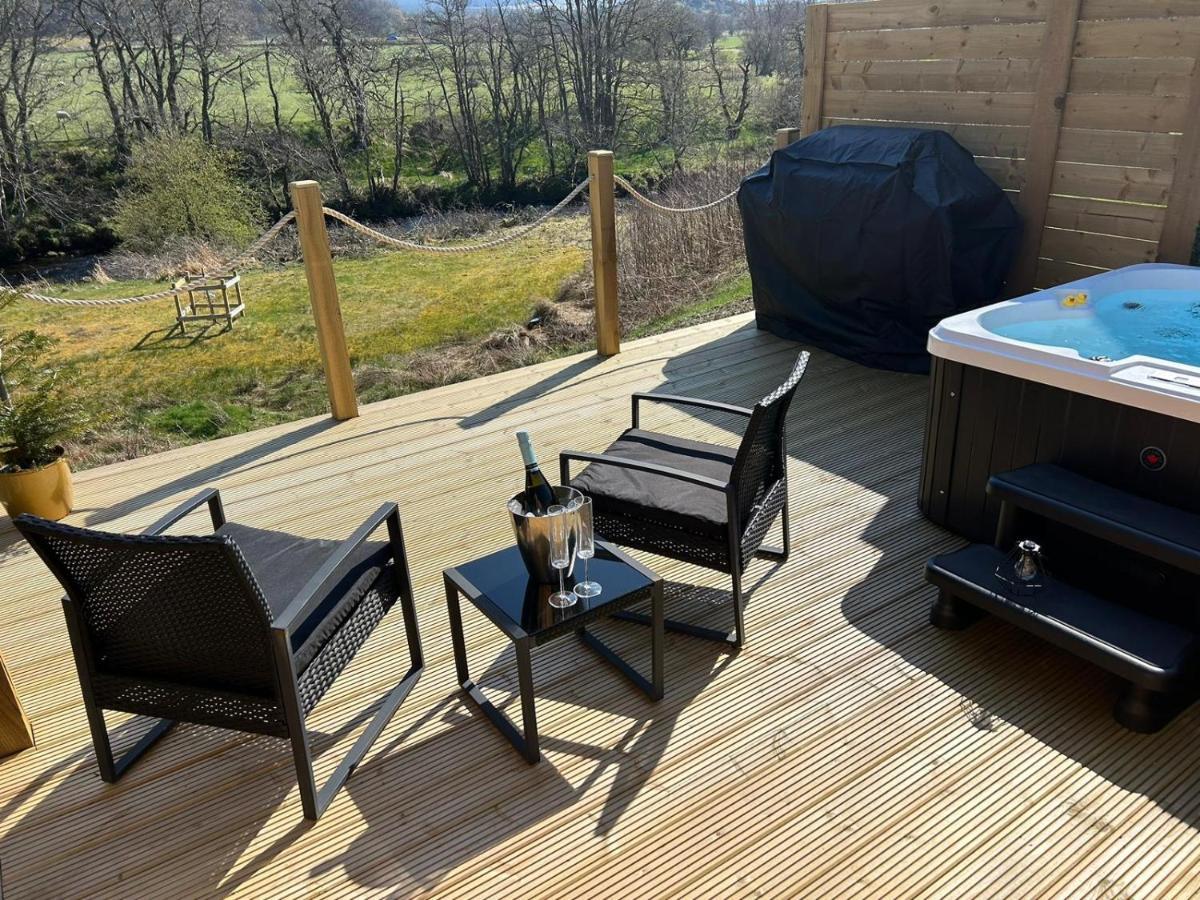River Huts, Highland River Retreat With Hot Tub Inverness Exteriör bild
